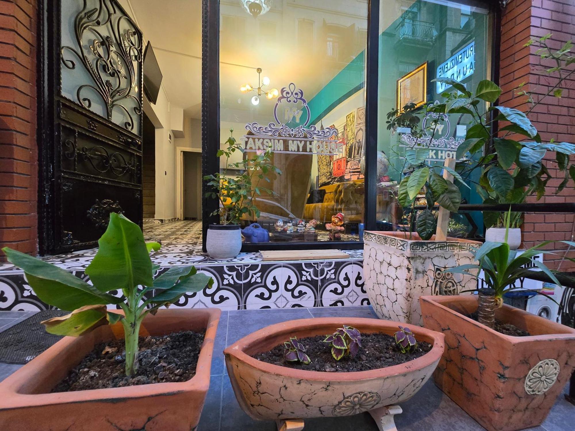 Taksim My House Butik Otel Istanbul Exterior foto